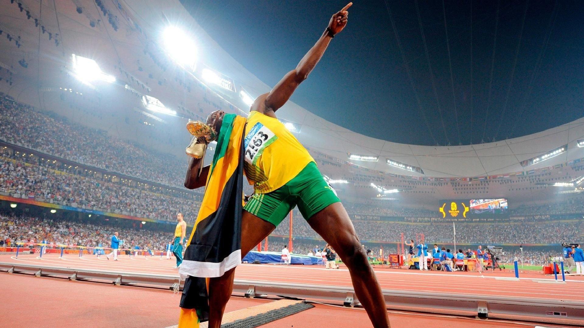 传奇谢幕,足球巨星李明退役仪式感动全场