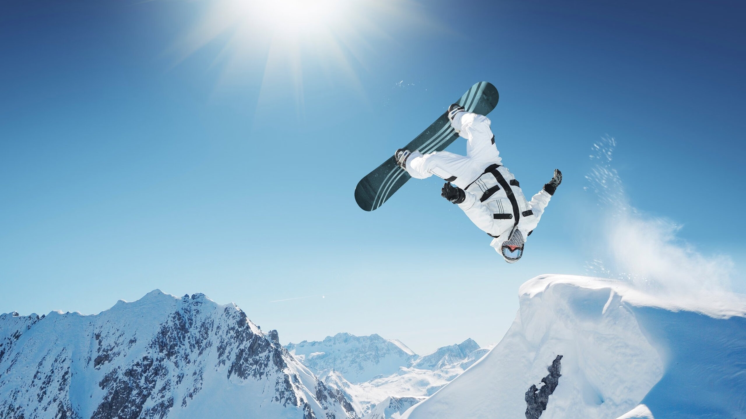 激烈角逐！全国田径锦标赛接力赛圆满落幕，新锐队伍爆冷夺冠